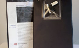 Pastas de trabalho Com protetor de plástico para a peça de reparo, bolsa com fecho de velcro. Tamanho A4 Cor preta.